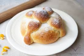 Pan De Muerto Without Egg And Without Milk Vegamecum Pan De Muerto Pan De Muerto Receta Comida