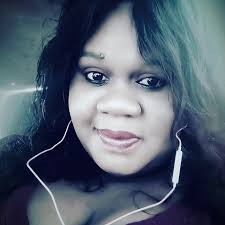 Alicia Samaroo's Instagram, Twitter & Facebook