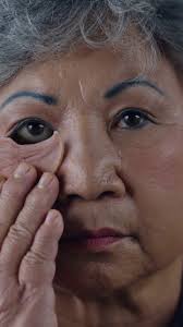 Finding watching AMAH a tense experience? The ominous mood is emphasized  with talented composer @clarissa.chai 's score. Augmented traditional  Chinese instruments and fragmented melodies were used to create tension and  atmosphere. . . #