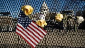 La cerimonia davanti al campidoglio, poi l'ingresso alla casa bianca joe e jill biden per la cerimonia di insediamento la vicepresidente eletta kamala harris e il marito douglas il presidente eletto joe biden giura davanti a capitol hill come 46esimo presidente degli stati. Mjy2gp8saz 5pm