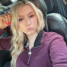 Jessica Terhune's Instagram, Twitter & Facebook