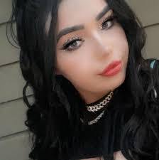 Ciara Rose's Instagram, Twitter & Facebook