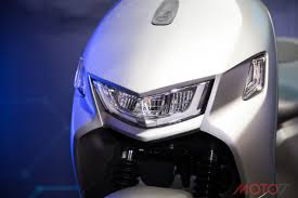 2019 aeon motor ai 1 sport發表 售價89 800元 智慧電車導入全新croxera系統 football helmets helmet scooter