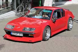 The alpine a310 is a sports car built by french manufacturer alpine, from 1971 to 1984. Ein Renault Alpine A310 Bei Der 29 Viersener Oldtimer Rallye Am 27 05 2017 Fahrzeugbilder De