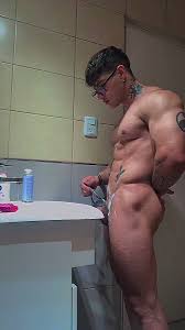 Los packs de Leonel Eduardo X - Descubre su contenido más ardiente