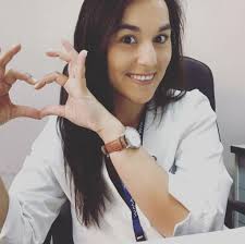 Izkia siches, la médico que reta al poder en chile e ilusiona ante la falta de liderazgo. Las Desconocidas Facetas De Izkia Siches La Mujer Fuerte Del Colegio Medico Guioteca