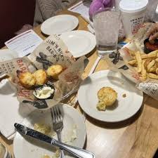 JIM 'N NICK'S BAR-B-Q