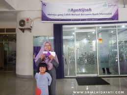 Bawa semua persyaratan menuju kantor cabang bni terdekat. Ayohijrah Menjauhi Riba Menerapkan Gaya Hidup Halal Bersama Bank Muamalat Sri Al Hidayati