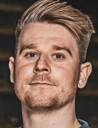 Robin Kirsch's Instagram, Twitter & Facebook