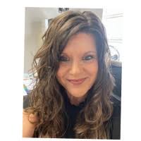 Kristi Powell's Instagram, Twitter & Facebook