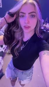 Madison Lippy's Instagram, Twitter & Facebook