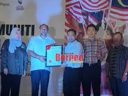 Memamparkan berkenaan lagu rasmi lada, logo rasmi, ikrar dan polisi tiada hadiah. Komuniti Harapan Malaysia Mata Dan Telinga Kerajaan Gobind Utusan Borneo Online