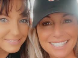 Fundraiser for Lisa Paul by Char Laturnus : Lisa (lala) ♥️