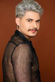 Headshots by Laura (@headshotsbylaura) • Facebook