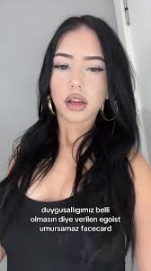 Duygusallıgımız Belli Olmasin Diye Verilen