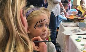 Verzaubern am Altstadtzauber in Klagenfurt #Kinderschminken #Altstadtzauber  #Klagenfurt