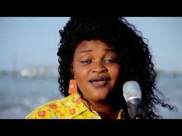 Baixar músicas grátis, download musicas grátis, musicas download, ouvir musicas, musicas para baixar, baixe no tablet ou celular totalmente grátis. Bianca Tens Cola By Mexico Hd Youtube