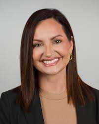 Congratulations, OLA alumna, Anne Courrege Musgrove, class of '95!