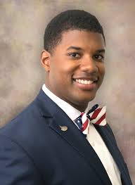 Bruce Messier's Instagram, Twitter & Facebook