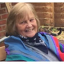 Death notices and funeral announcements from the Hull Daily Mail