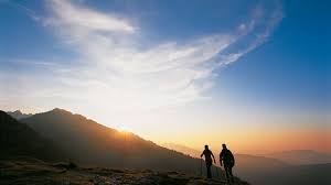 Die amalfiküste zählt mit ihren steilen, grünen bergen, den kleinen felsbuchten und besonders den malerischen dörfern, die an den felswänden zu kleben scheinen. Ebenalp Wandern Im Alpstein