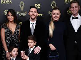 Actually, there is almost no information about virgil van dijk's wife. Standard Sport On Twitter Virgil Van Dijk With Wife Rike Nooitgedagt It S A Great Honour To Be Here And Be In The Bracket Of Those Sort Of Players He Says It Gives