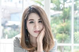 Apalagi artis kaya di atas, mereka selalu terlihat cetar meskipun bukan di depan kamera. Tampil Mempesona Inilah Model Rambut Wanita Yang Disukai Pria Rancah Post
