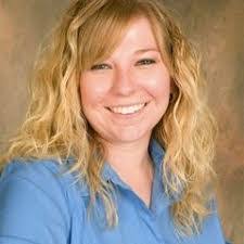 Amanda Burchell's Instagram, Twitter & Facebook