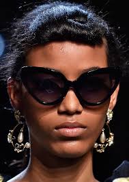 Clearance sunglasses trends for 2018 Best Sale 6 Sunglasses Trends for 2018  PureWow