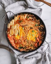 Thinking of munching on scrumptious korean fare? Budae Jjigae Korean Army Stew Mai Cookbook