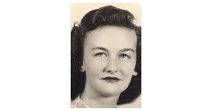 Daisy Lain's Instagram, Twitter & Facebook