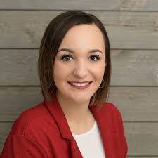 Gilda Gunn's Instagram, Twitter & Facebook