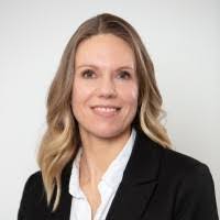 Penelope Ryan's Instagram, Twitter & Facebook