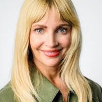 Sandra Ing's Instagram, Twitter & Facebook