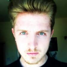 Zeke Purushotham (@llzekell)