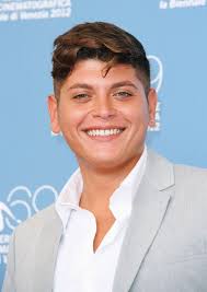 Ripley" IV La Dolce Vita (TV Episode 2024)