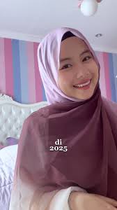 Trynna find my sparkle back edition!✨, alhamdulilah Allah sebaik itu selalu  penuhin kebutuhan aku ✨🥹, Anyway lip rescuenya wardah secantik itu  @wardahbeauty