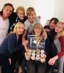 Tweets Liked By Samantha Salazar Samsfashionfind Twitter Anna Faris Mom Mom Tv Show Cast Mom Tv Show