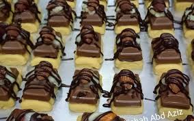 Coklat karakter homemade | cara membuat coklat karakter sendiri dengan cetakan. Resepi Tart Cadbury Premium Iluminasi