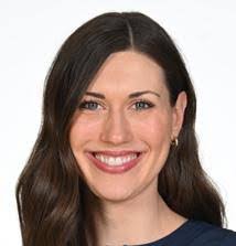 Lauri Carpenter's Instagram, Twitter & Facebook