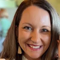 20+ "Laura Spinks" profiles