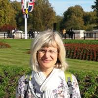 Si diploma all'istituto superiore di cinematografia e televisione. 30 Profils Pour Paola Massari Linkedin