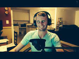 Pin By Yasmina Cosic On Youtubers Skydoesminecraft Youtubers Funny Youtubers