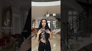 Text yourself a link to download tiktok. Natalia Kaczmarczyk Youtube