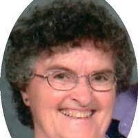 Leah Mrowinski's Instagram, Twitter & Facebook