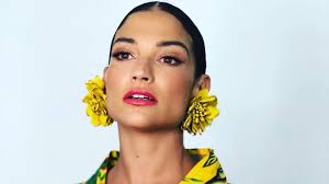 The first solo album of la quinta estación singer natalia jimenez is different from the albums she made before, within the band. La Cantante Natalia Jimenez Confiesa Que Esta En La Quiebra Y Tiene Solo 5 Dolares En Su Cuenta Bancaria Primiciashn