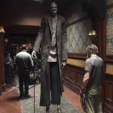 The Bent Neck Lady Examining The Haunting Of Hill House S Best Episode Strange Harbors House On A Hill Haunting Of Hill House Bent Neck Lady