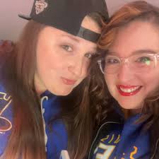 Lauren Skinner and Travis Barnhart's Wedding Website