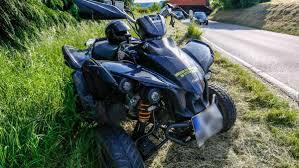 Unfall mit quad im eichsfeld: Unfall In Rheinmunster Quad Fahrt In Gruppe Mit Kindern Drei Schwerverletzte Baden Wurttemberg Stuttgarter Nachrichten