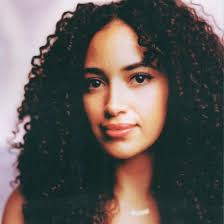 Thalita (@_thalitamay) • Instagram photos and videos